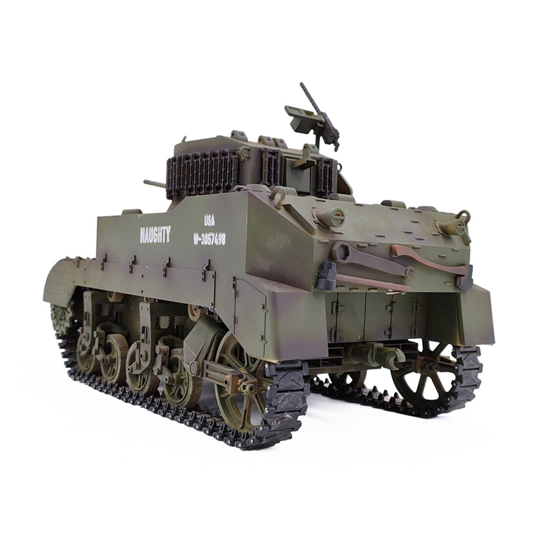 1/16 2.4G US M5A1 Stauart Light Tank Simulated RC Military Tank with Sound&Light&Smoke Effects
