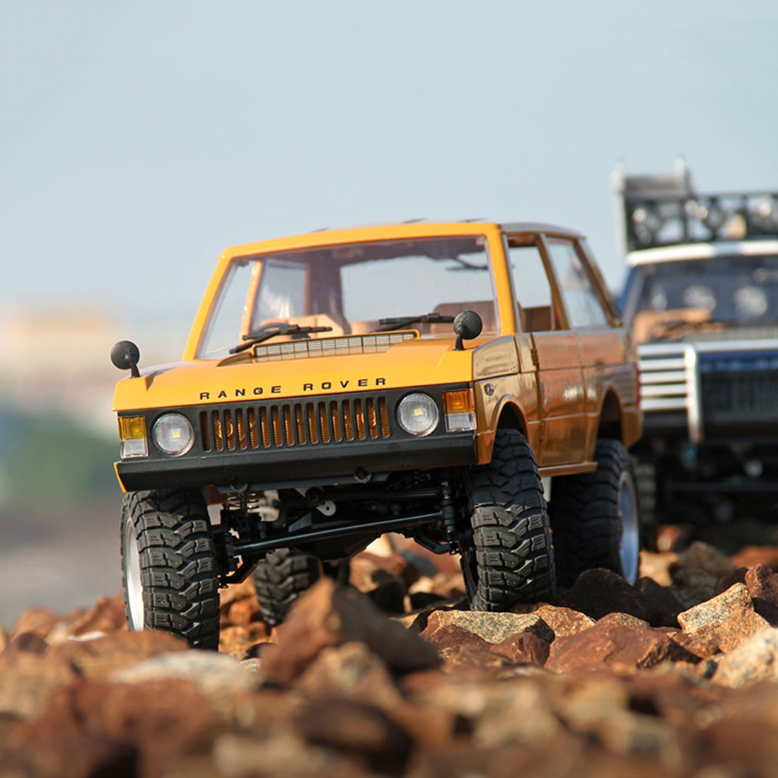 MN-168 1/12 2.4G 4WD RC Off-Road Crawler Car with Front and Rear Lights (RTR)